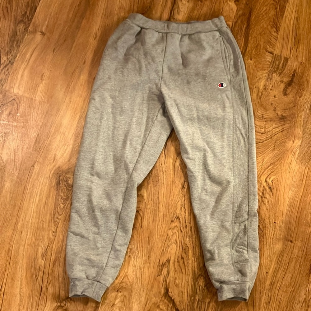 Champion grey heavyweight sweatpants women’s large